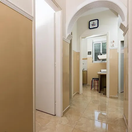 Aigli House * Skála Kallirákhis