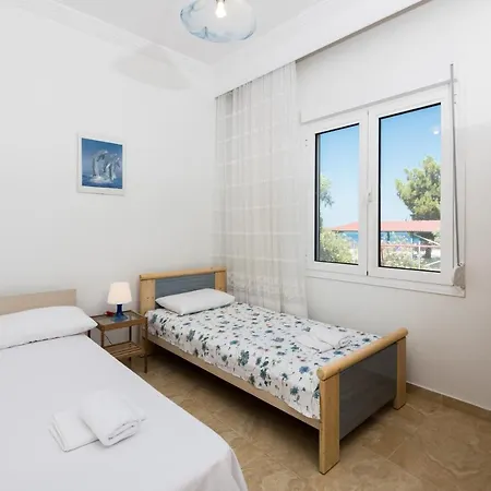 Case de vacanță Aigli House *